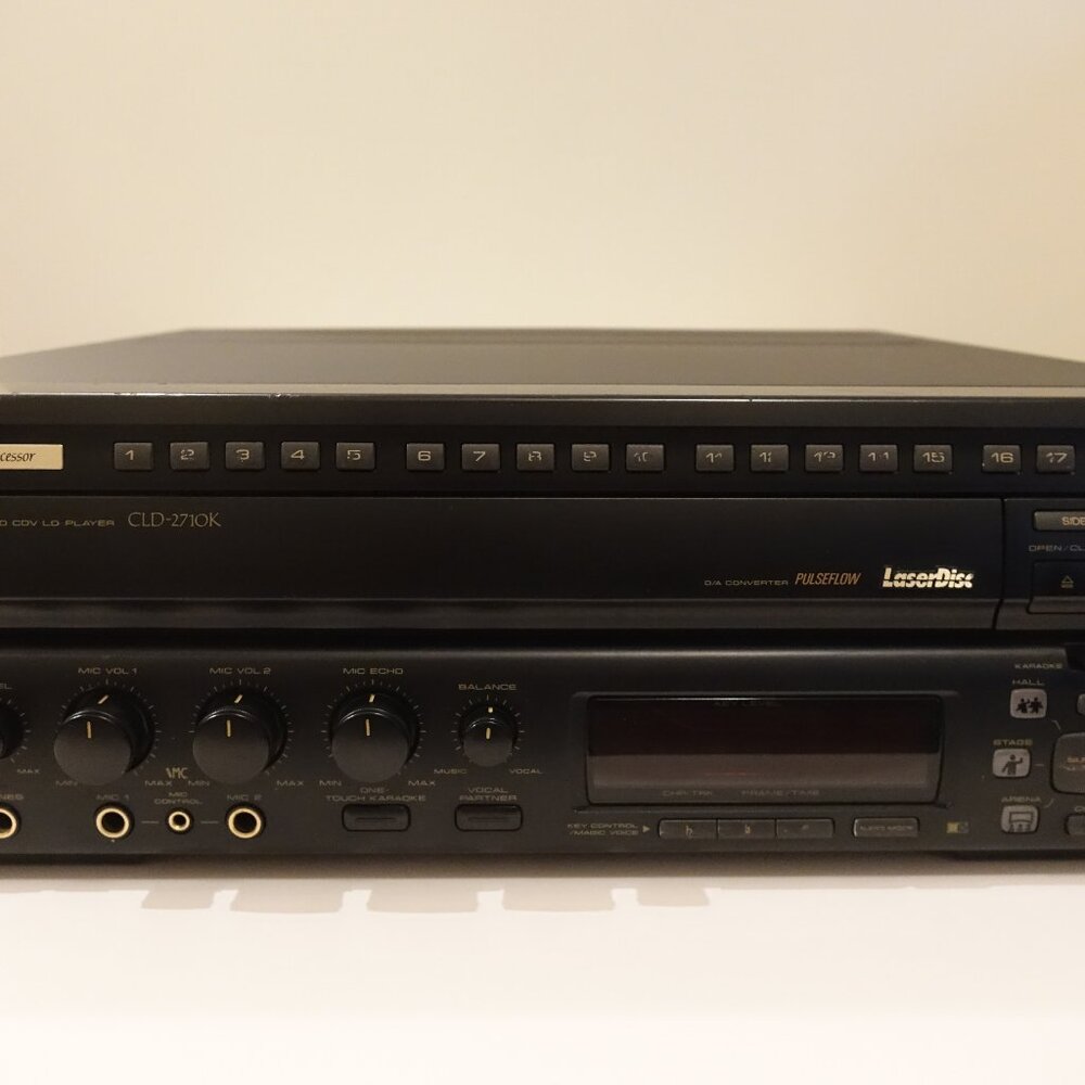 Pioneer Laserdisc Karaoke Player CLD-2710K Made in Japan